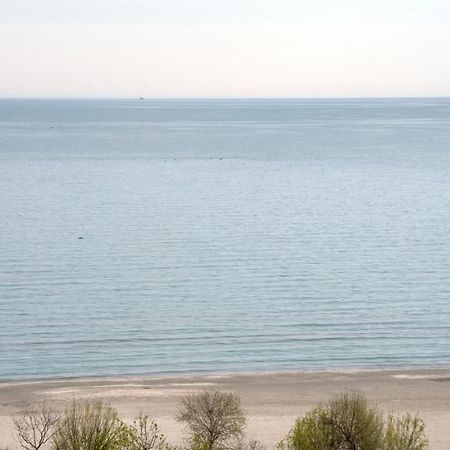 Cityapart 7 - Cazare In Mamaia Nord, Langa Plaja, Cu Vedere La Mare Năvodari Esterno foto